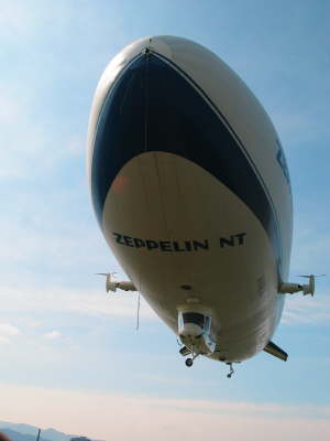 Zeppelin2003-7